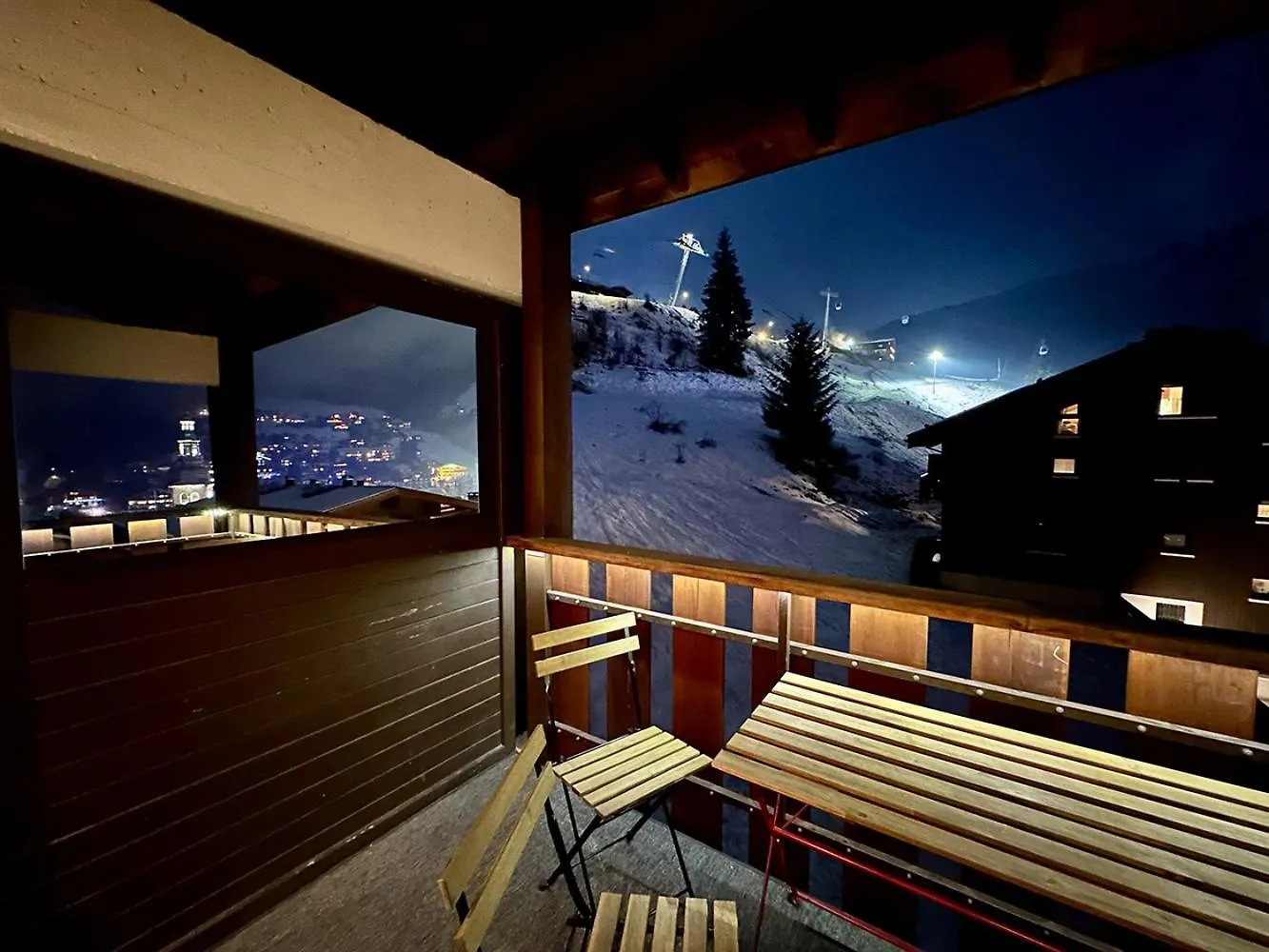 Duplex Skis Aux Pieds Centre Village - 6 Couchages - 2 Salles De Bain La Clusaz 0*,